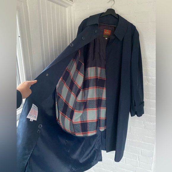 British style trench coat /overcoat - Picture 2 of 9